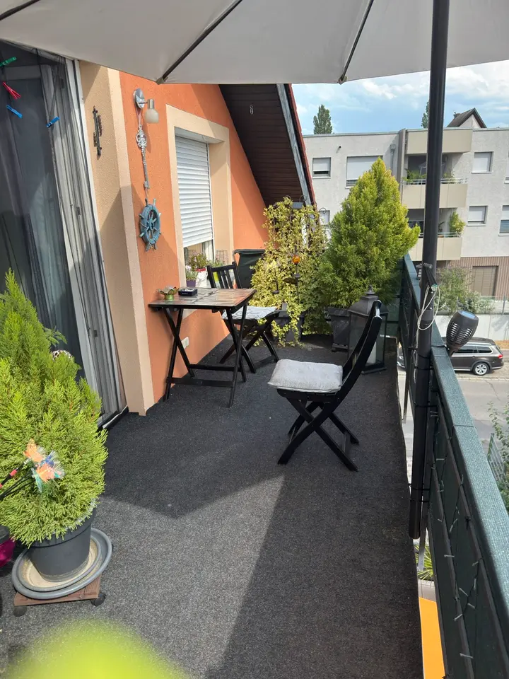 3 Zimmer Wohnung mit 100 m² in Freiburg im Breisgau – Bild 3