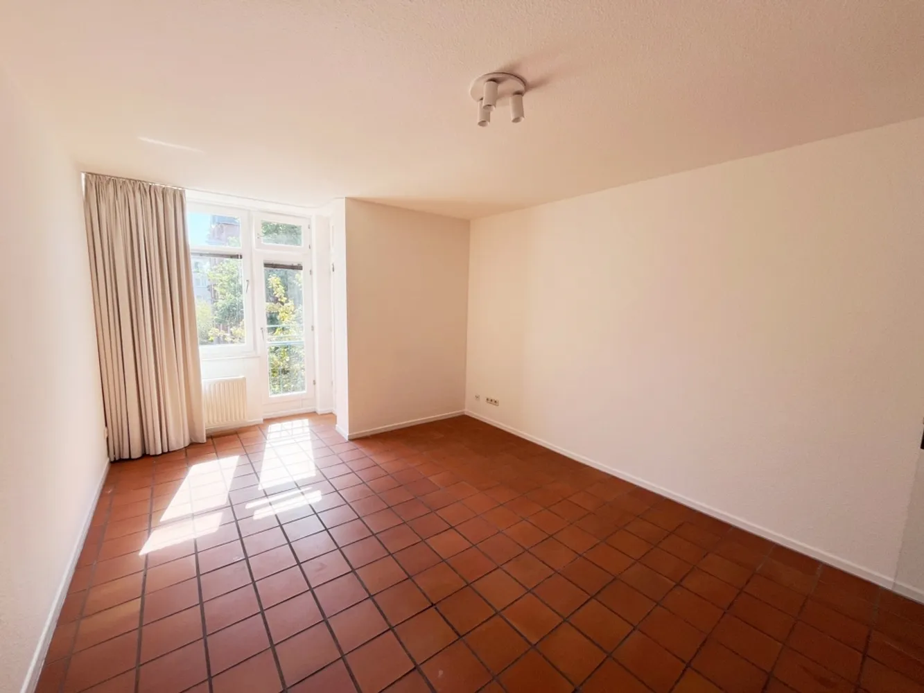 1 Zimmer Wohnung mit 28 m² in Köln – Bild 1