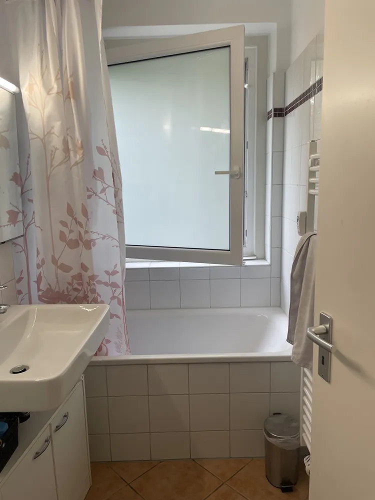 4 Zimmer Wohnung mit 77 m² in Düsseldorf – Bild 6