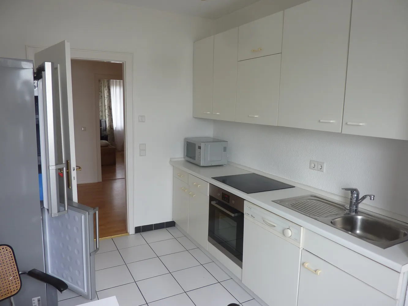 2 Zimmer Wohnung mit 87 m² in Düsseldorf – Bild 10