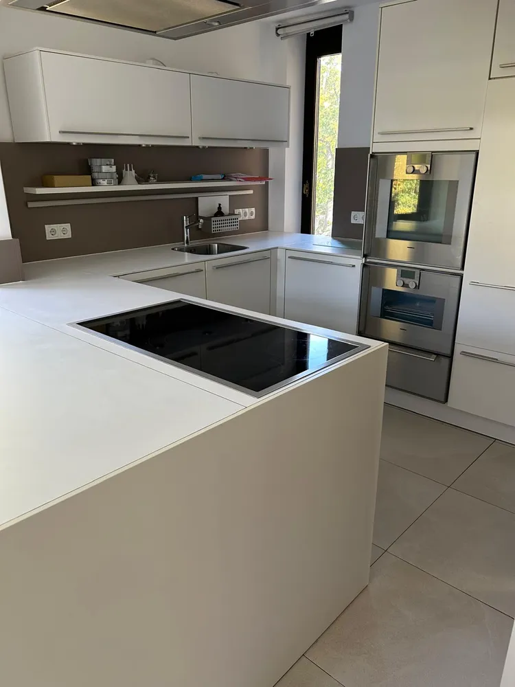 4 Zimmer Wohnung mit 162 m² in Wiesbaden – Bild 3