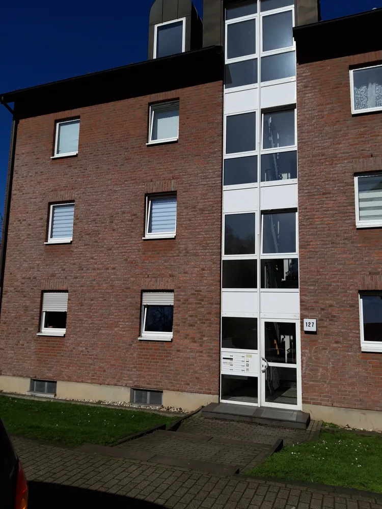 2 Zimmer Wohnung mit 67 m² in Duisburg – Bild 2