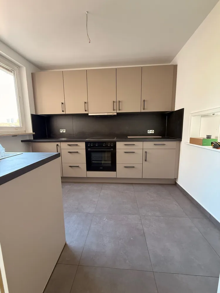 2 Zimmer Wohnung mit 65 m² in Frankfurt am Main – Bild 2