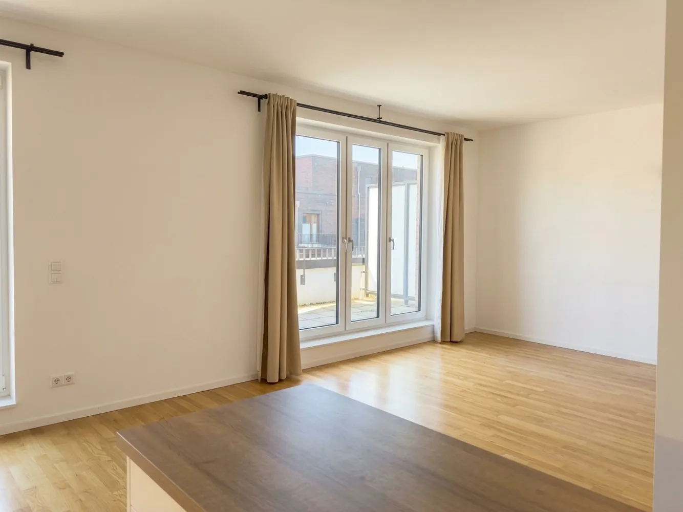 2 Zimmer Wohnung mit 60 m² in Hamburg – Bild 1