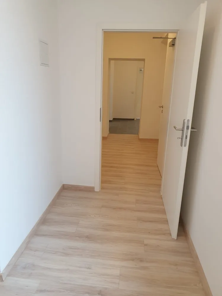 3 Zimmer Wohnung mit 93 m² in Halle (Saale) – Bild 11