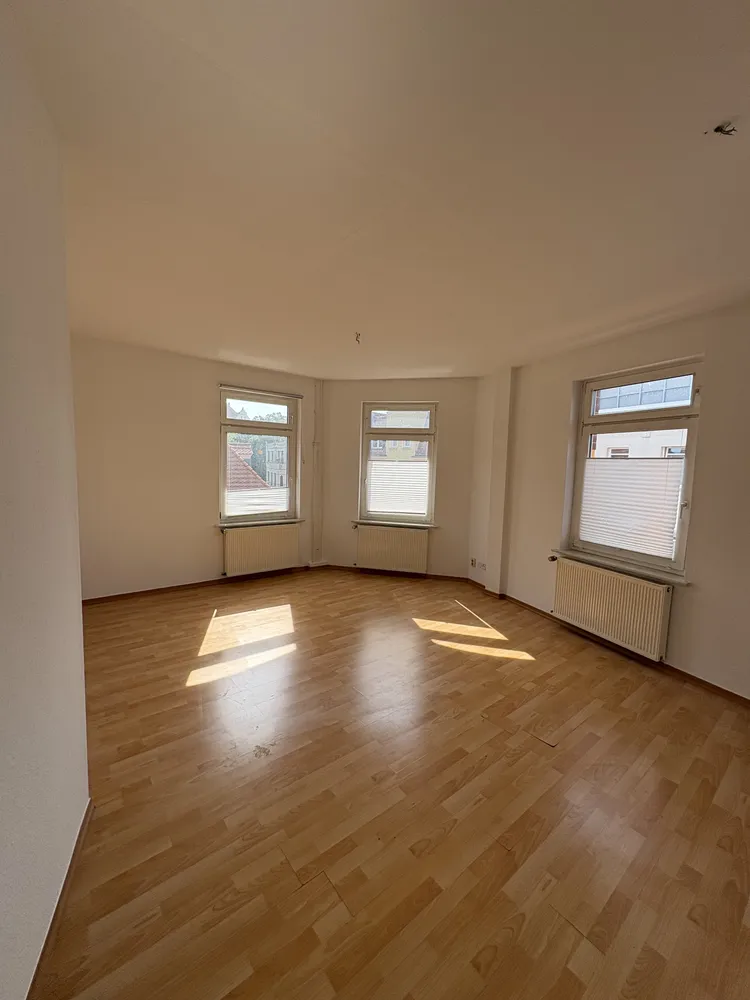 4 Zimmer Wohnung mit 100 m² in Halle (Saale) – Bild 8