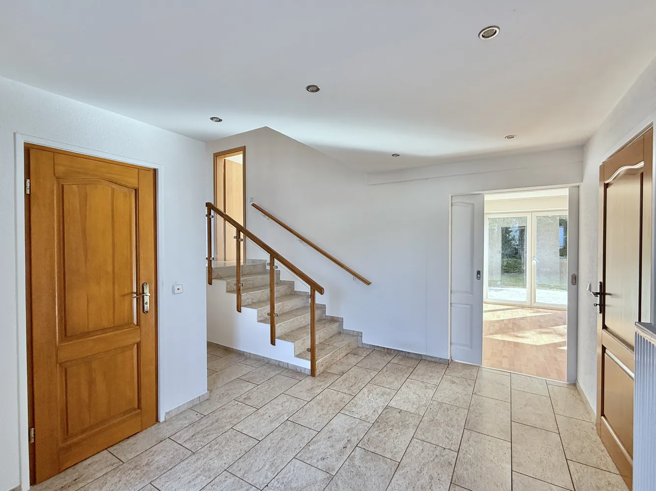 6 Zimmer Haus mit 169 m² in Wiesbaden – Bild 8