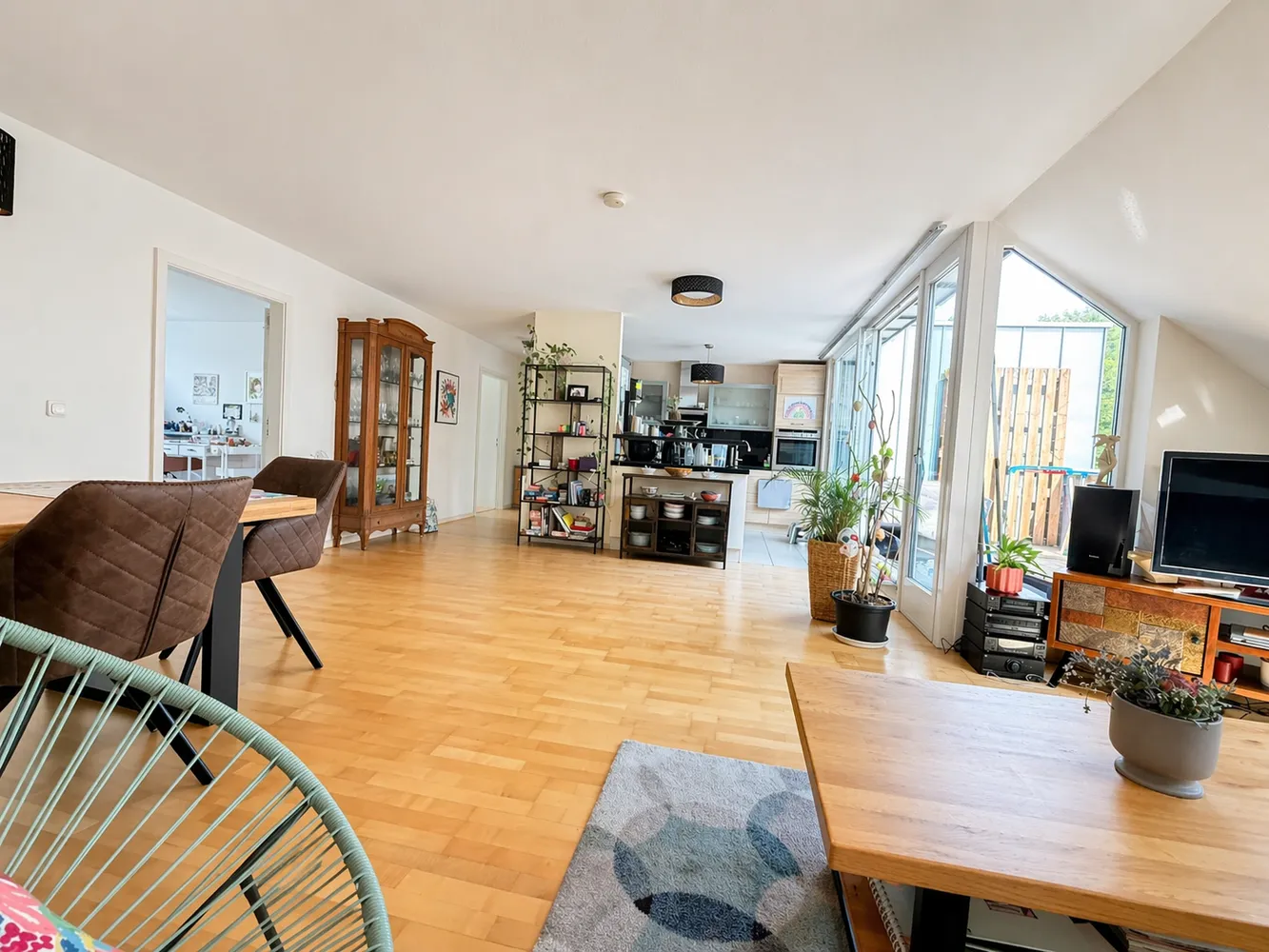 4 Zimmer Wohnung mit 115 m² in Köln – Bild 5