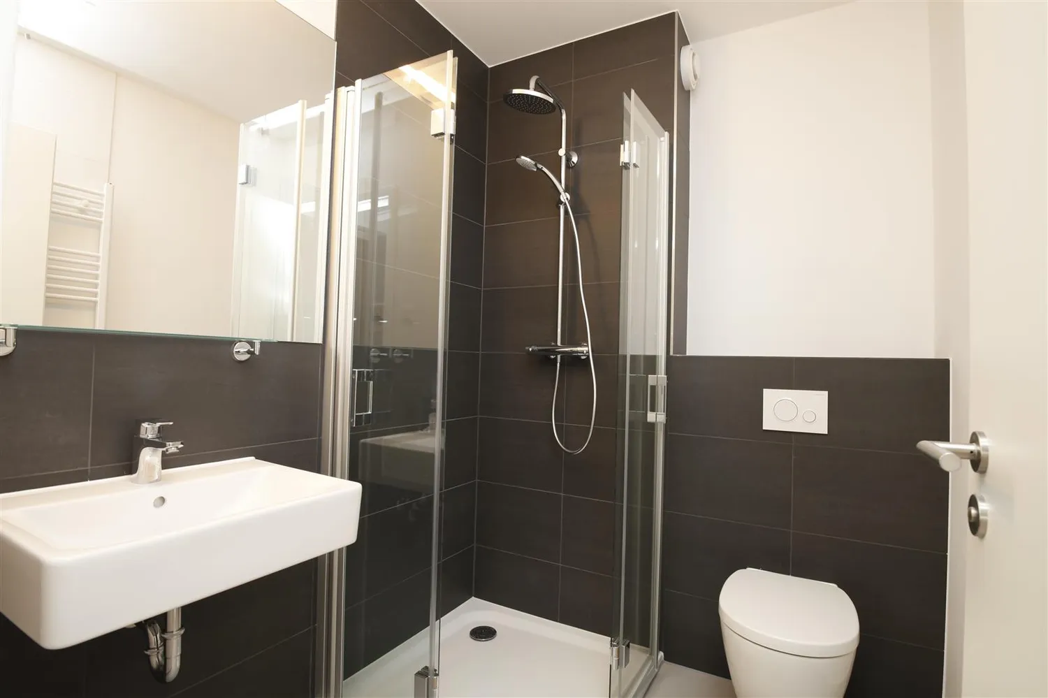 2 Zimmer Wohnung mit 75 m² in Dresden – Bild 6
