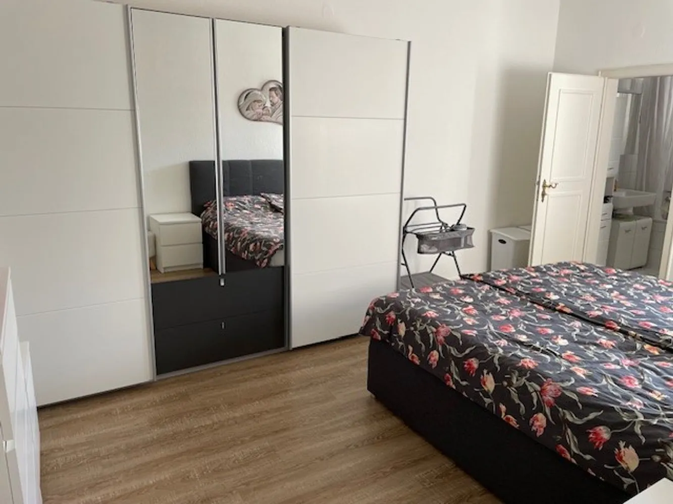 2 Zimmer Wohnung mit 72 m² in Düsseldorf – Bild 3