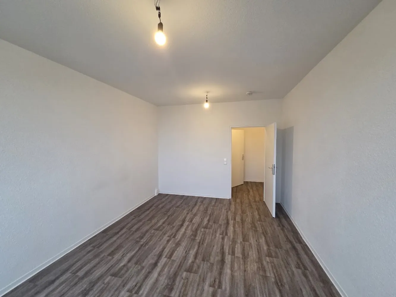 1 room apartment with 30 m² in Berlin – Photo 2