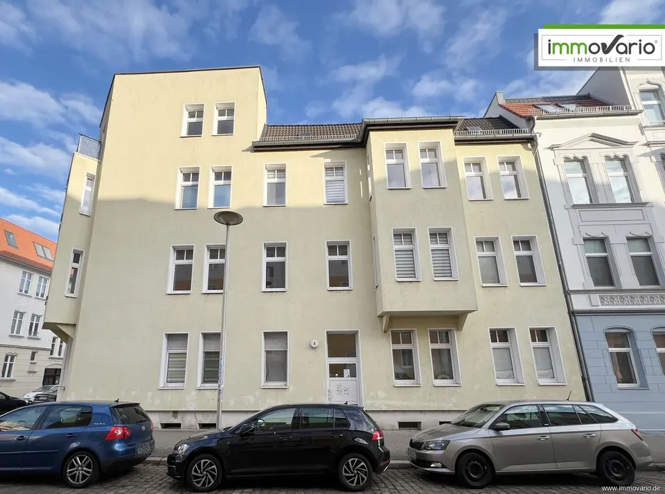 4 Zimmer Wohnung mit 111 m² in Magdeburg – Bild 2