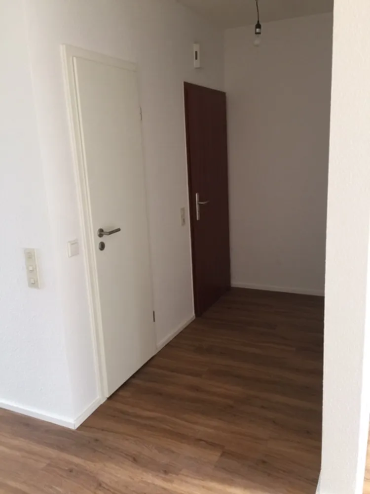 3 Zimmer Wohnung mit 77 m² in Frechen – Bild 2