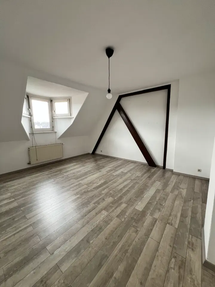 WG-Zimmer mit 23 m² in Wiesbaden – Bild 2