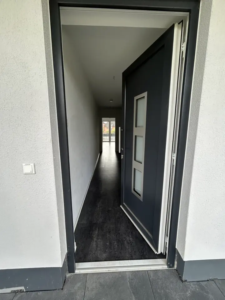 4 Zimmer Wohnung mit 123 m² in Schwerin – Bild 4