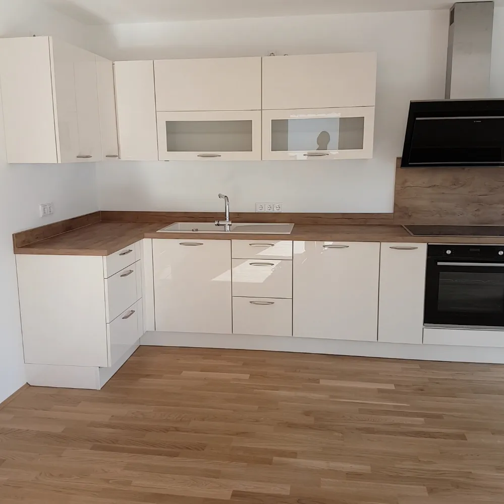 4 Zimmer Wohnung mit 83 m² in München – Bild 6
