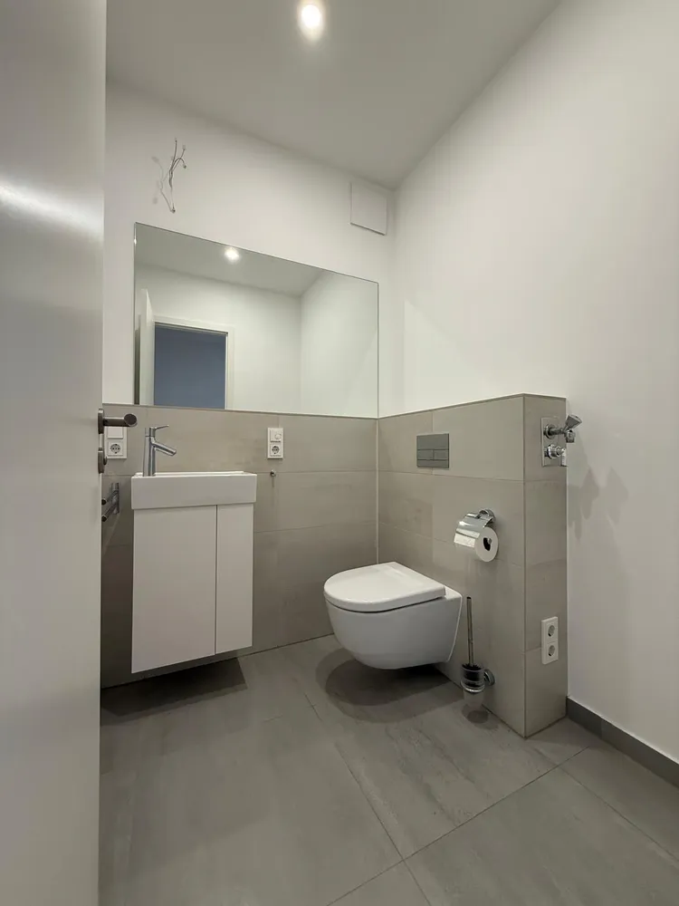 2 Zimmer Wohnung mit 75 m² in Berlin – Bild 9