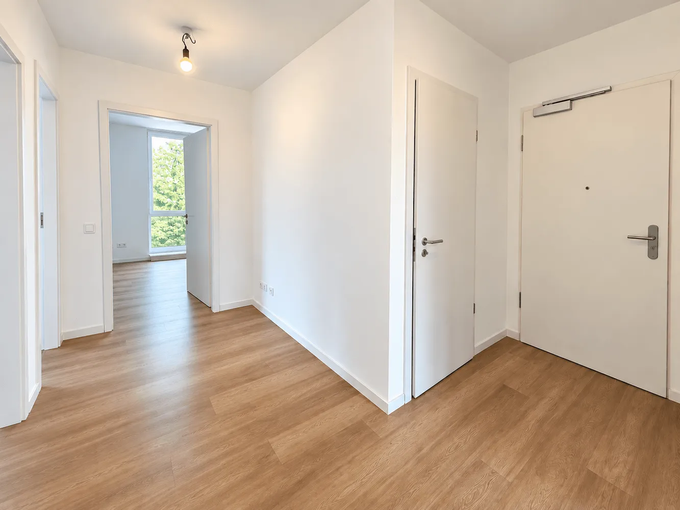 3 Zimmer Wohnung mit 94 m² in Hamburg – Bild 2