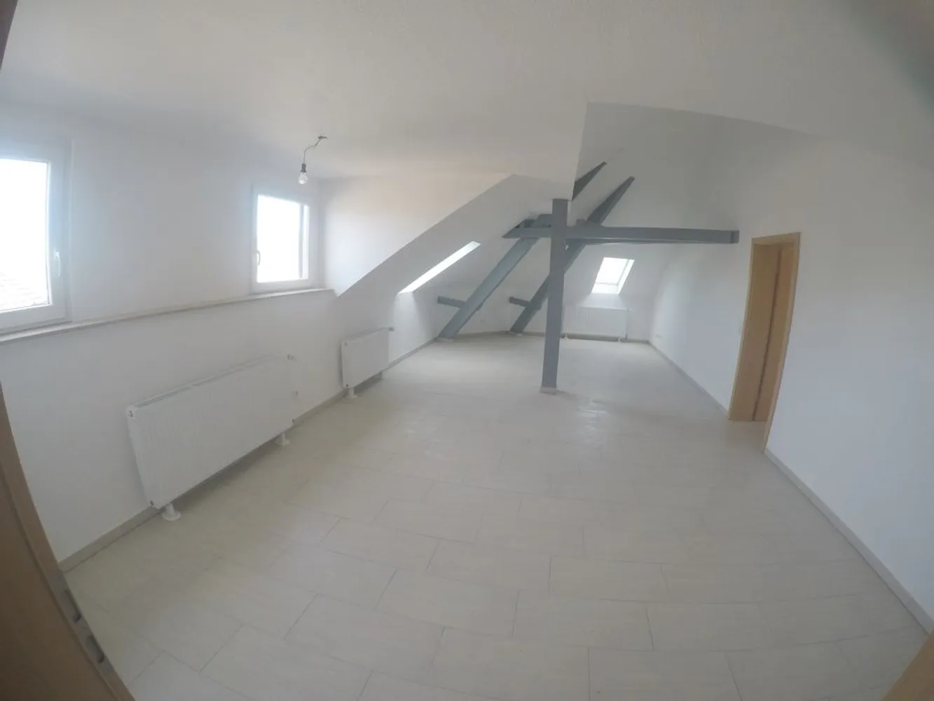 2 Zimmer Wohnung mit 75 m² in Krefeld – Bild 3