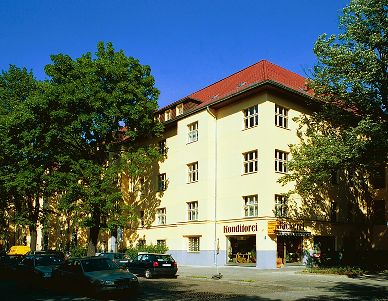2 room apartment with 54 m² in Berlin – Photo 1