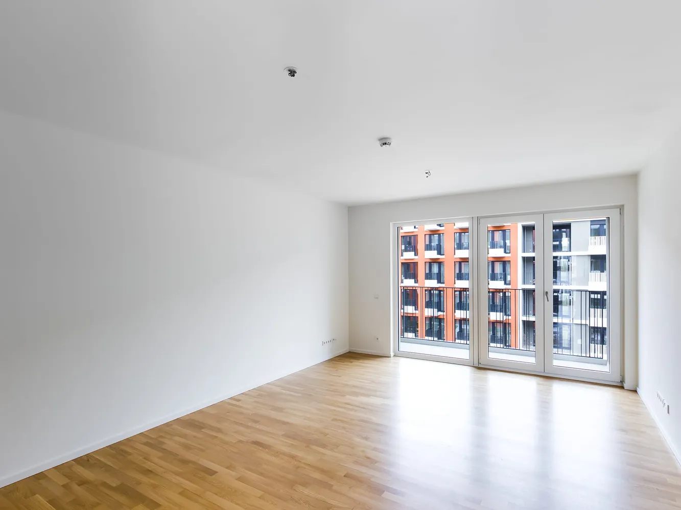 2 Zimmer Wohnung mit 60 m² in Berlin – Bild 1