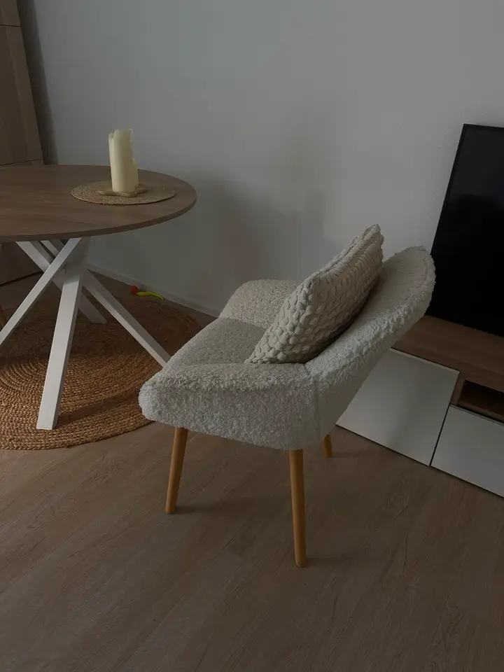 Shared room with 45 m² in Stuttgart – Photo 2