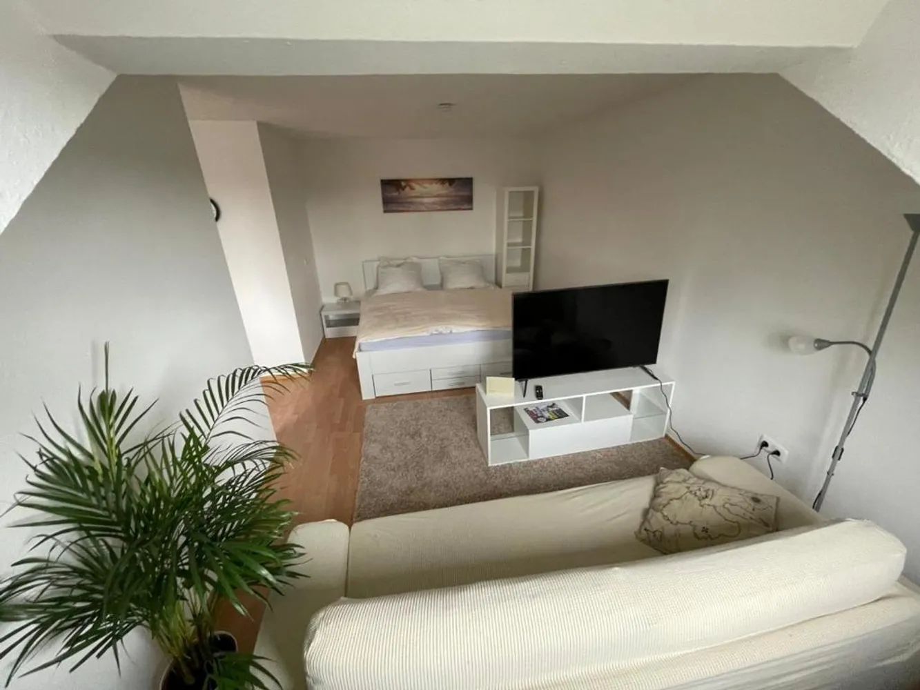 2 Zimmer Wohnung mit 20 m² in Mosbach – Bild 2