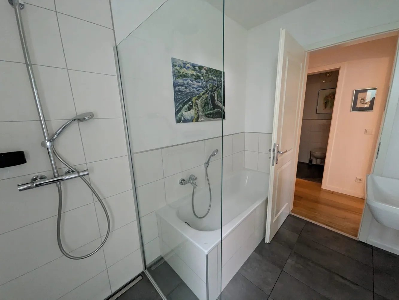 2 Zimmer Wohnung mit 64 m² in Hamburg – Bild 2