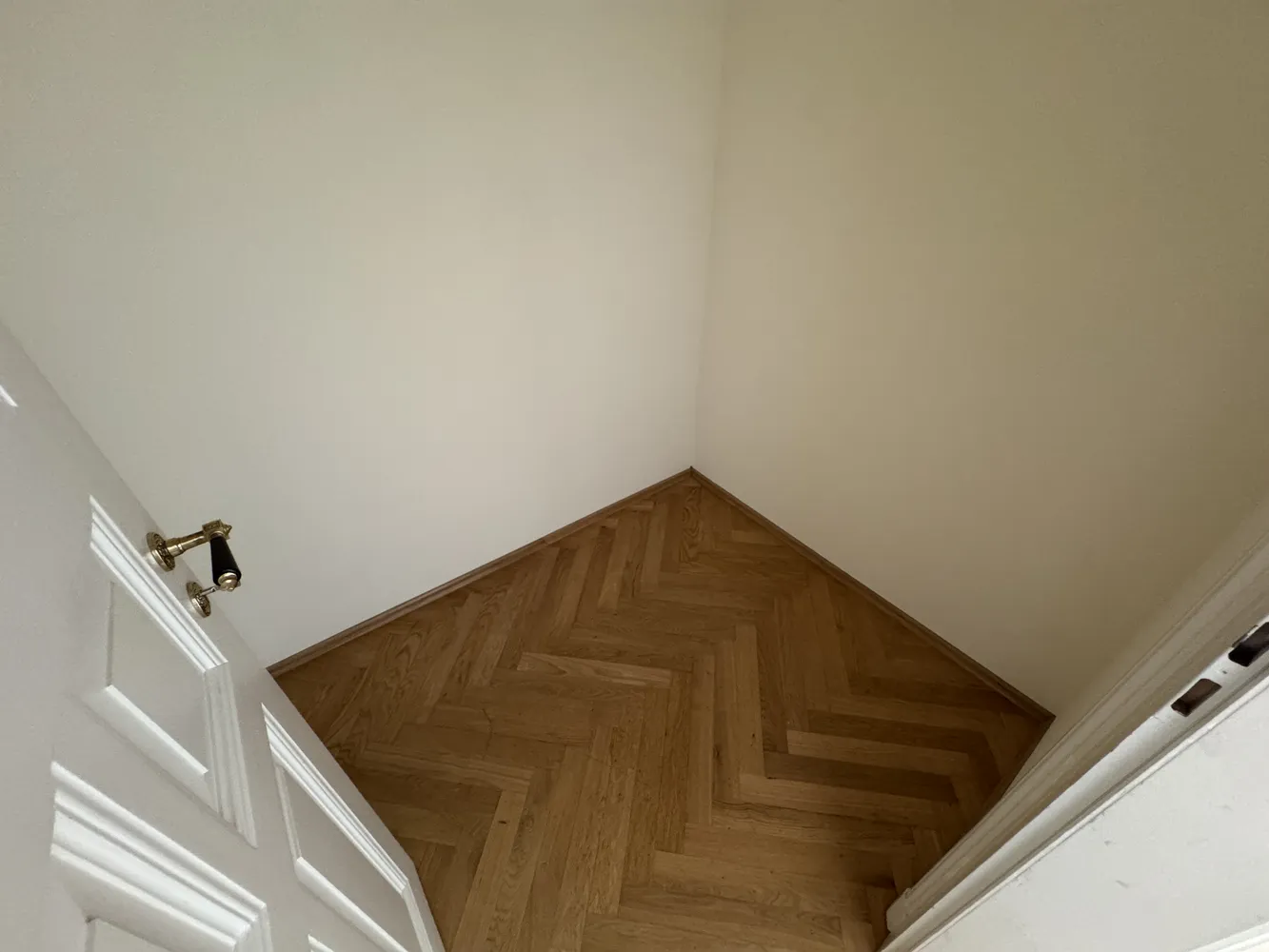 4 Zimmer Wohnung mit 164 m² in Leipzig – Bild 12