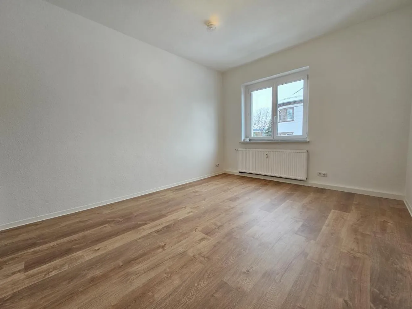 2 Zimmer Wohnung mit 43 m² in Chemnitz – Bild 3