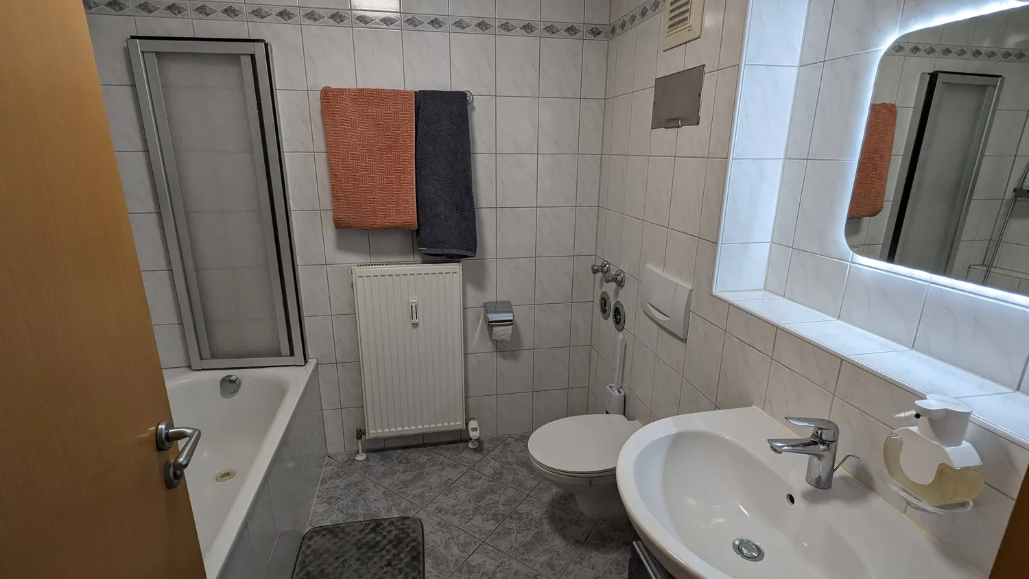 2 Zimmer Wohnung mit 65 m² in Karlsruhe – Bild 6