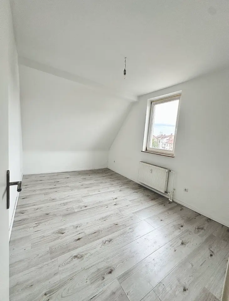4 Zimmer Wohnung mit 81 m² in Nürnberg – Bild 3