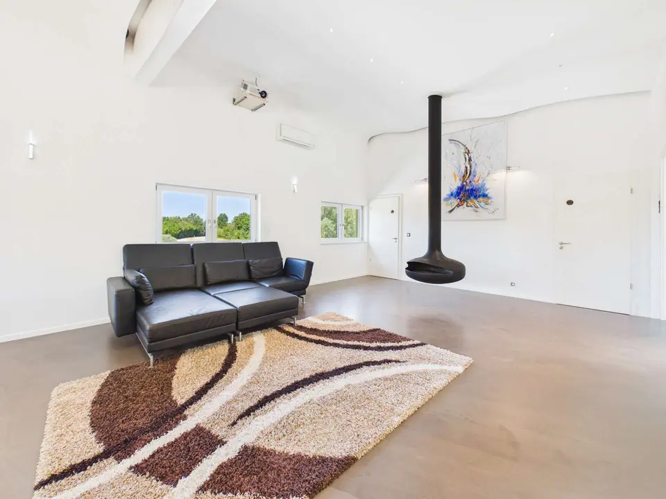 6 Zimmer Wohnung mit 240 m² in Lahr/Schwarzwald – Bild 1