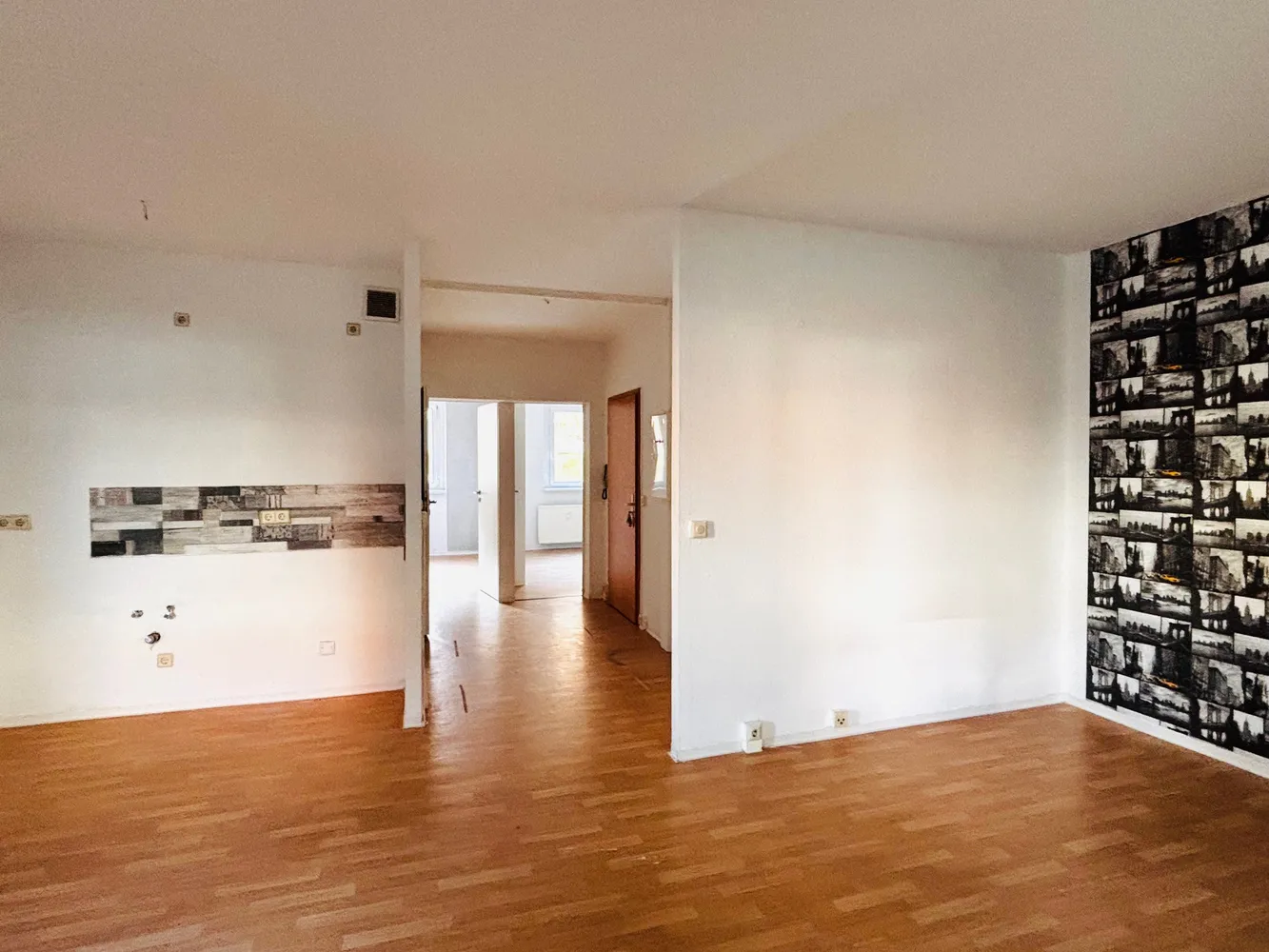 4 Zimmer Wohnung mit 75 m² in Suhl – Bild 11