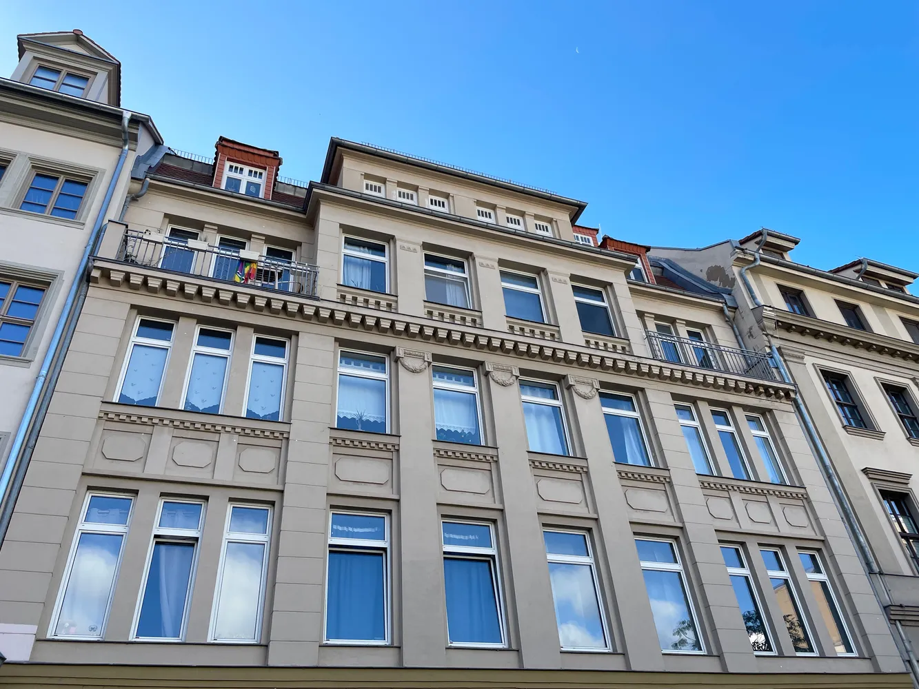 3 Zimmer Wohnung mit 106 m² in Halle (Saale) – Bild 3