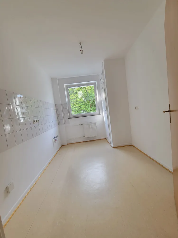 3 Zimmer Wohnung mit 67 m² in Wiesbaden – Bild 2