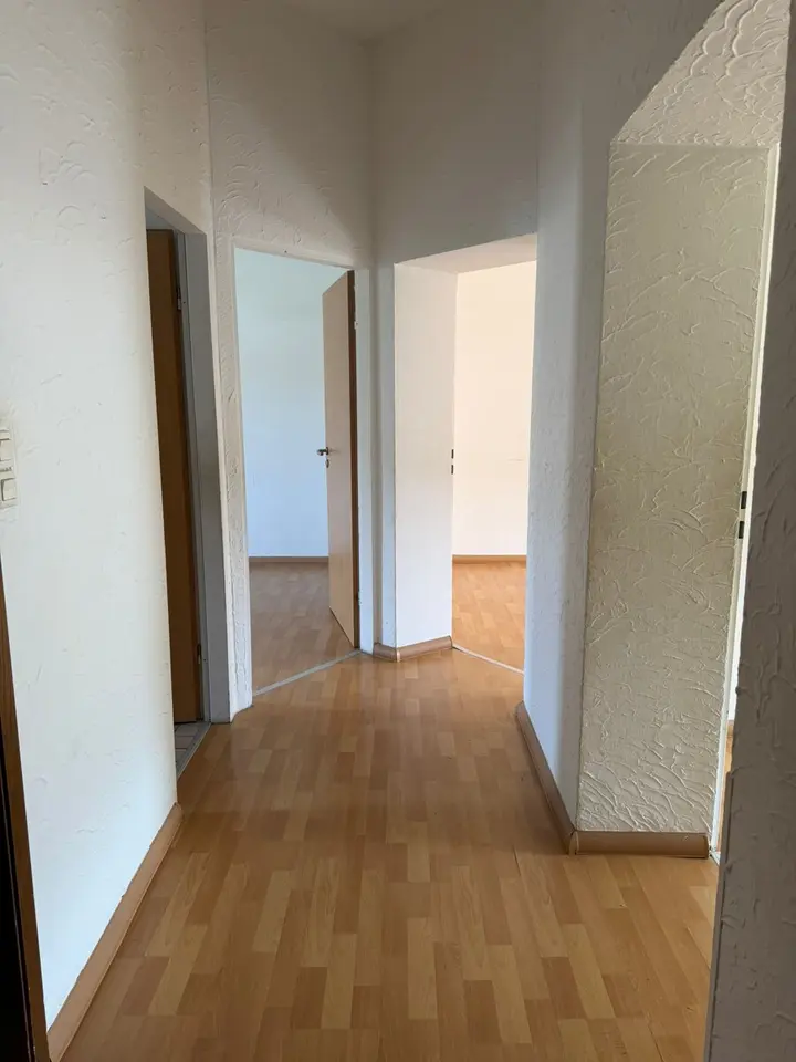 3 Zimmer Wohnung mit 60 m² in Saarbrücken – Bild 4