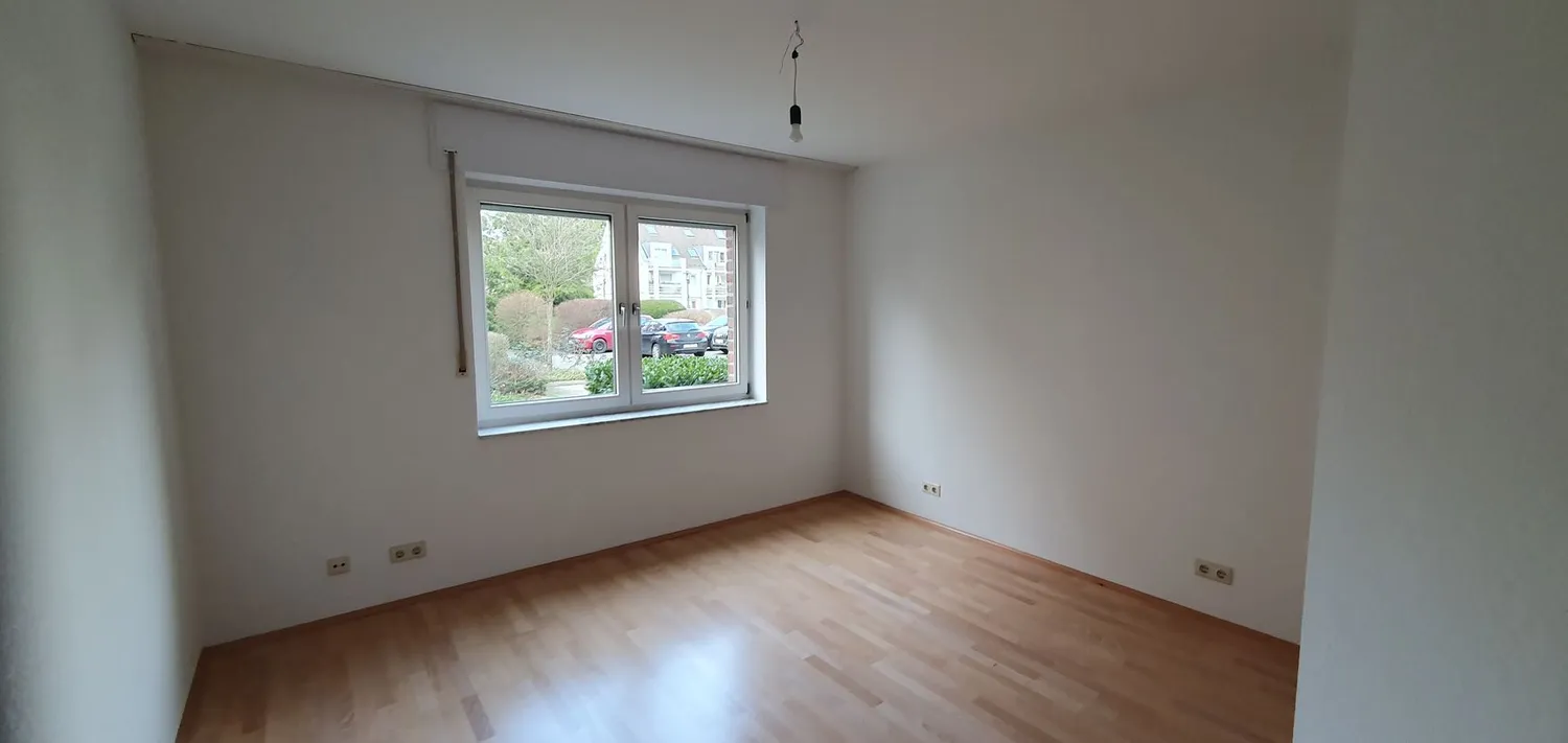 4 Zimmer Wohnung mit 105 m² in Krefeld – Bild 11