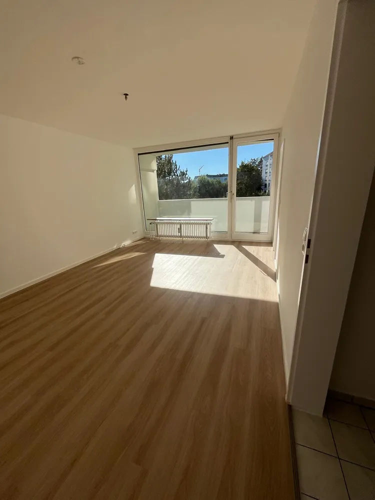 1 room apartment with 35 m² in Augsburg – Photo 1