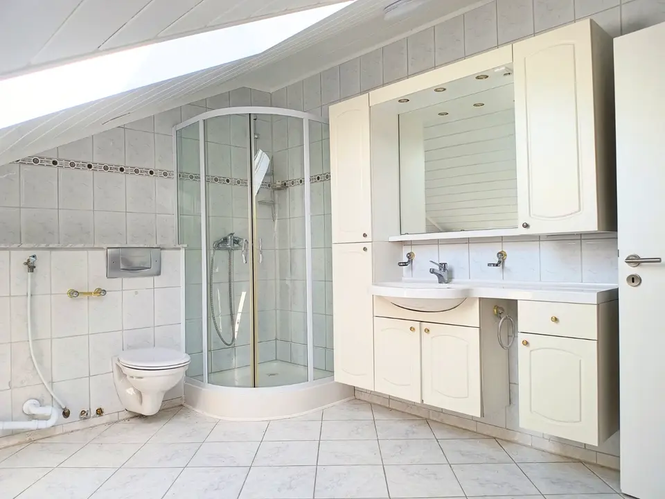 5 Zimmer Haus mit 194 m² in Saarbrücken – Bild 10