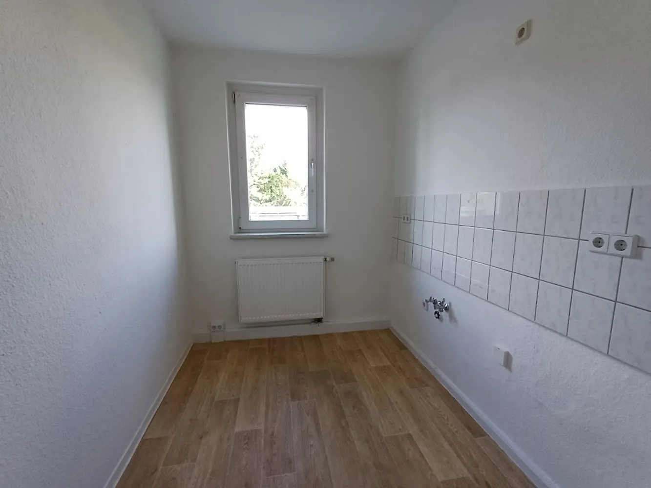 2 Zimmer Wohnung mit 48 m² in Merseburg – Bild 1