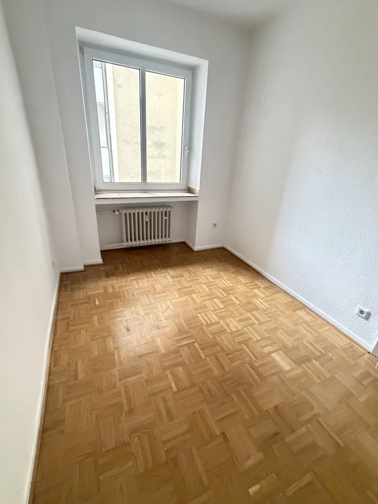 4 room apartment with 105 m² in Düsseldorf – Photo 5