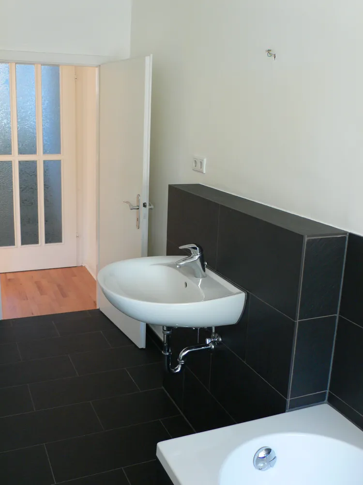 2 room apartment with 60 m² in Düsseldorf – Photo 8