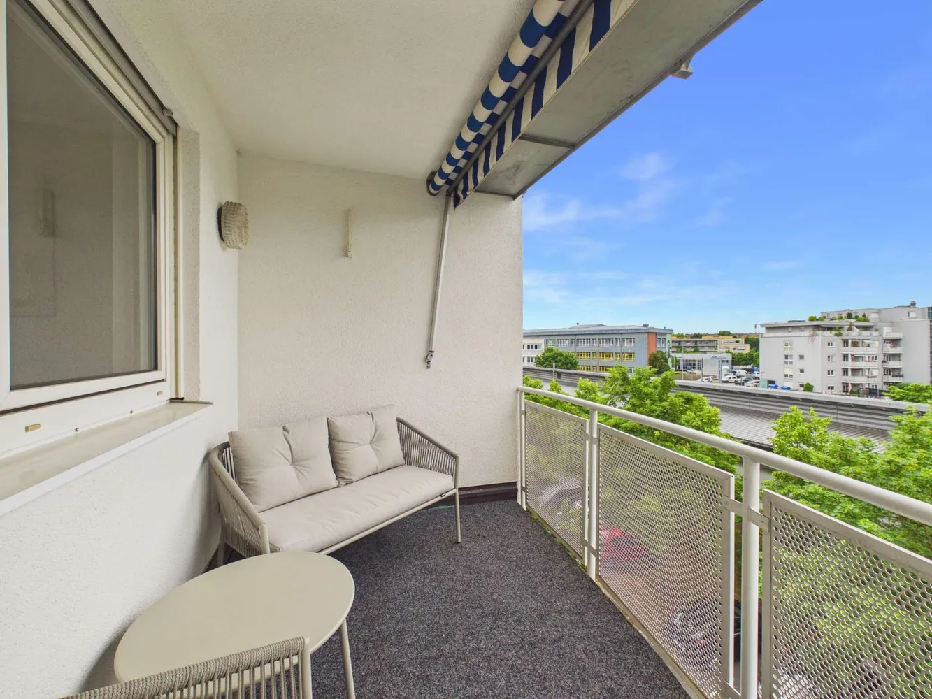 2 Zimmer Wohnung mit 63 m² in Nürnberg – Bild 2