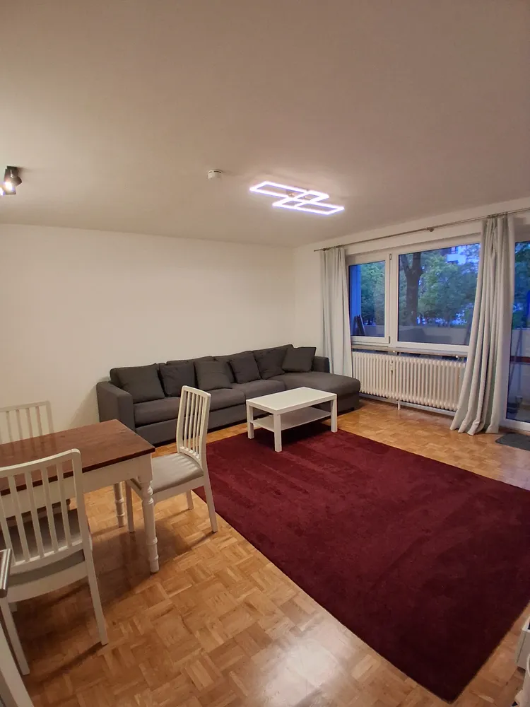 4 Zimmer Wohnung mit 89 m² in München – Bild 1