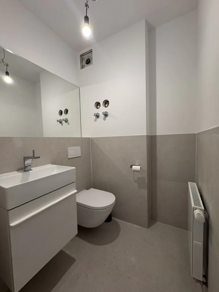2 Zimmer Wohnung mit 107 m² in Köln – Bild 6