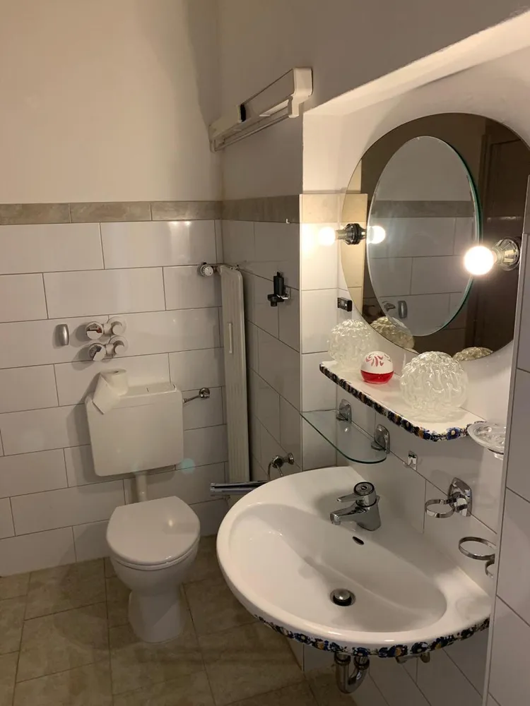 2 Zimmer Wohnung mit 70 m² in München – Bild 7