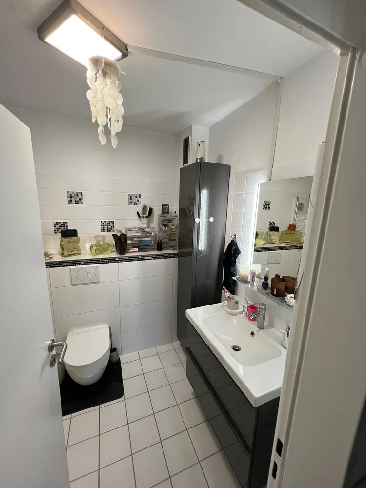 3 Zimmer Wohnung mit 80 m² in Frankfurt am Main – Bild 2