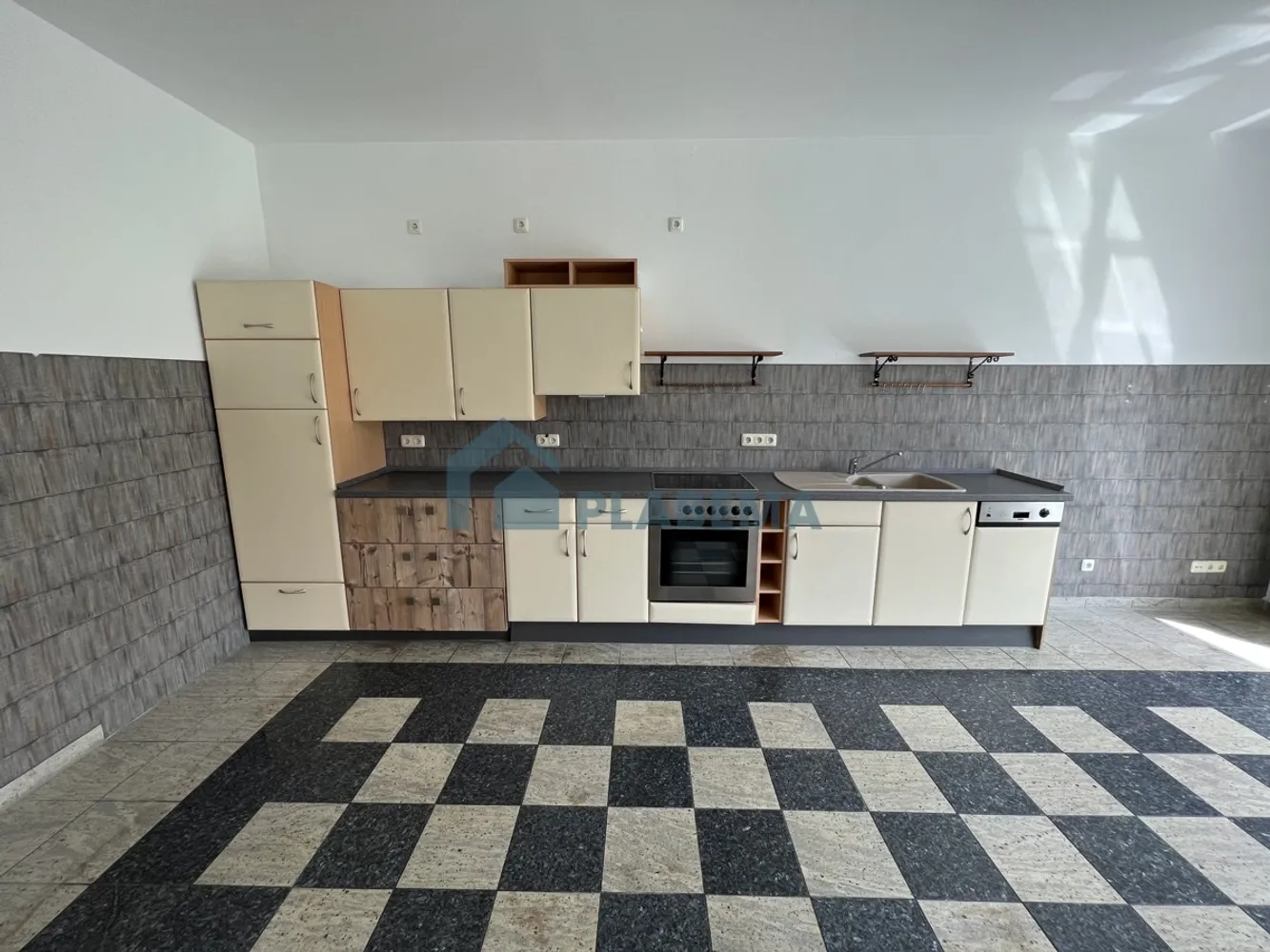 3 Zimmer Wohnung mit 132 m² in Güstrow – Bild 7