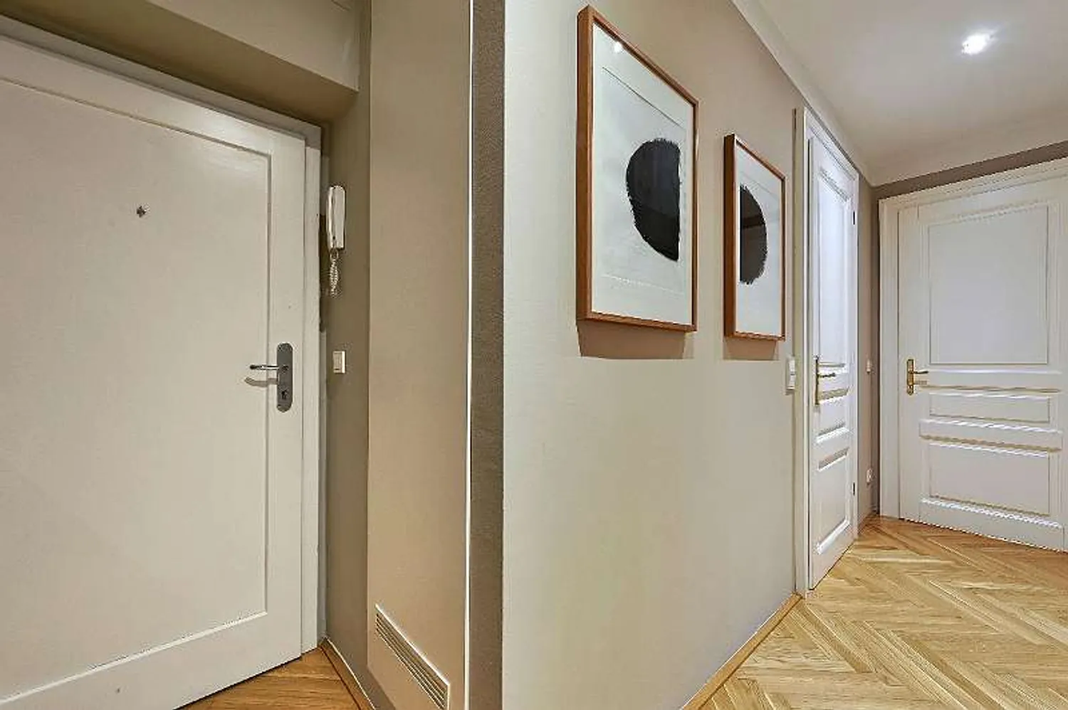 2 Zimmer Wohnung mit 43 m² in München – Bild 3